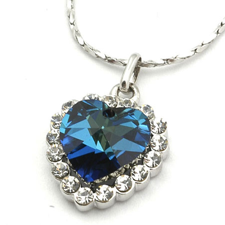 titanic heart of the ocean necklace